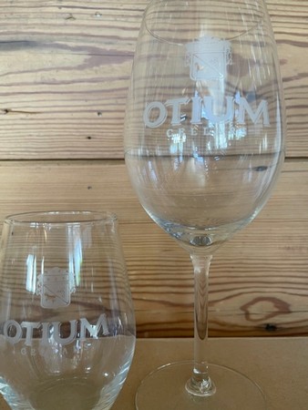 Otium Souvenir Glass